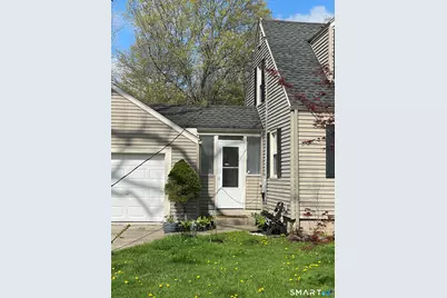 1347 Hall Boulevard, Bloomfield, CT 06002 - Photo 35