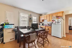 259 Pearl St, Middletown, CT 06457 - Photo 23