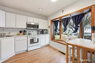 21 Butternut Knolls, Middletown, CT 06457 - Photo 5