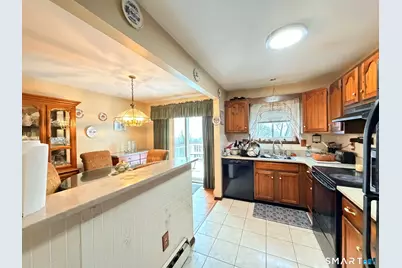 24 Valley View Drive, Danbury, CT 06810 - Photo 5