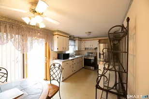 3 Mountain View Dr, Rocky Hill, CT 06067 - Photo 5