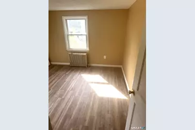 56 Bidwell Terrace, Middletown, CT 06457 - Photo 3