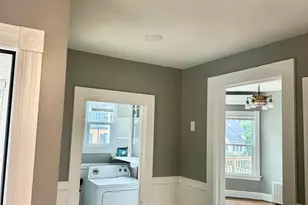 142 Broad St, Norwich, CT 06360 - Photo 21