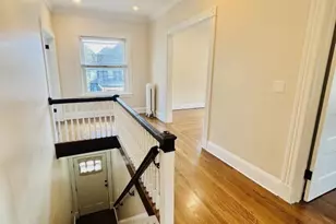 142 Broad St, Norwich, CT 06360 - Photo 17