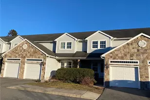 105 Lantern Ct, Clinton, CT 06413 - Photo 1