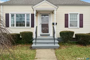 38 Keane Pl, Stratford, CT 06615 - Photo 3