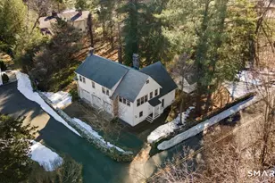 14 Chestnut Hill Rd, Stamford, CT 06903 - Photo 5