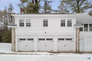 14 Chestnut Hill Rd, Stamford, CT 06903 - Photo 7