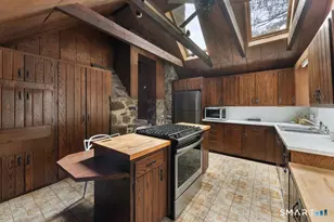 14 Chestnut Hill Rd, Stamford, CT 06903 - Photo 27