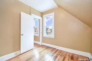 201 French St, Bridgeport, CT 06606 - Photo 9