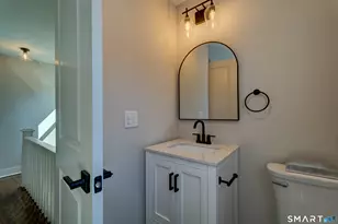 209 Augur St, Hamden, CT 06517 - Photo 11