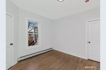 201 Lewis Street, Bridgeport, CT 06605 - Photo 17