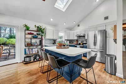 13 Pocono Road, Newtown, CT 06470 - Photo 3