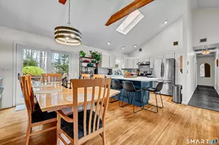 13 Pocono Rd, Newtown, CT 06470 - Photo 7