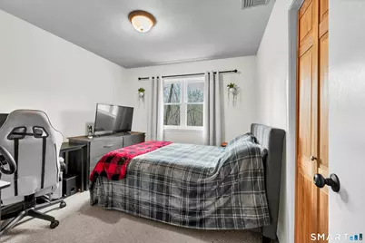 13 Pocono Road, Newtown, CT 06470 - Photo 19