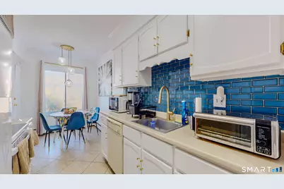 333 Vincellette Street #27, Bridgeport, CT 06606 - Photo 5