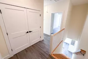 887 Federal Rd, Brookfield, CT 06804 - Photo 15