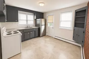 46 Myron Ave, Bridgeport, CT 06606 - Photo 3