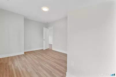 246 Judson Place #Apt B, Bridgeport, CT 06610 - Photo 7
