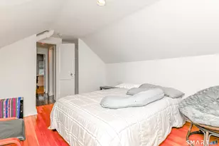 74 Hollywood Ave, Bridgeport, CT 06606 - Photo 25