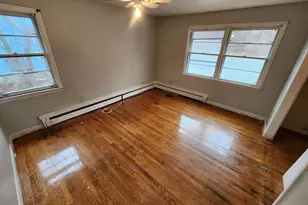 948 Old Colony Rd, Meriden, CT 06450 - Photo 15