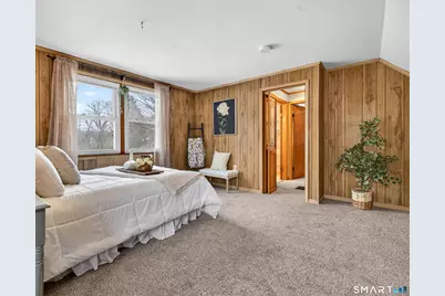 111 Whipple Avenue, Norwich, CT 06360 - Photo 25