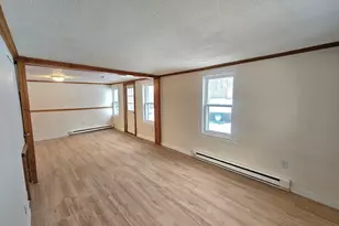 46 Pleasant St, Plainfield, CT 06374 - Photo 11