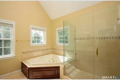 11 Long Meadow Lane, Redding, CT 06896 - Photo 13