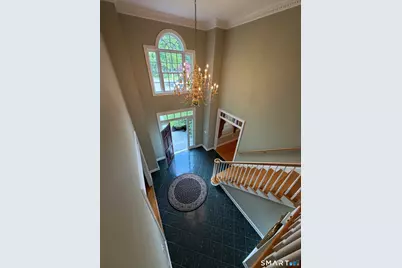 11 Long Meadow Lane, Redding, CT 06896 - Photo 3