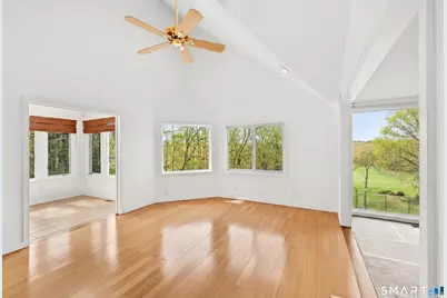 41 Londonderry Drive, Greenwich, CT 06830 - Photo 9