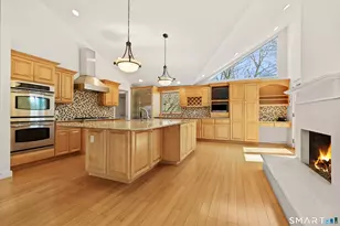 41 Londonderry Dr, Greenwich, CT 06830 - Photo 7