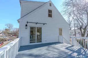 4 Robins Square E, Norwalk, CT 06854 - Photo 17