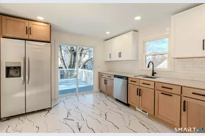 4 Robins Square East, Norwalk, CT 06854 - Photo 11