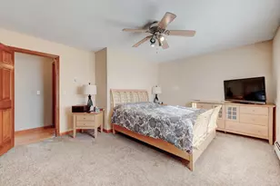 70 Lawndale St, Berlin, CT 06037 - Photo 21
