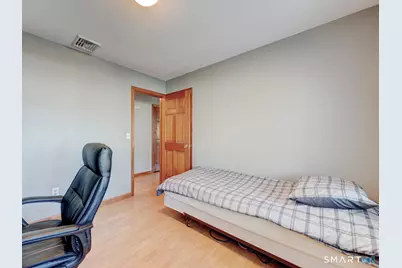 70 Lawndale Street, Berlin, CT 06037 - Photo 29