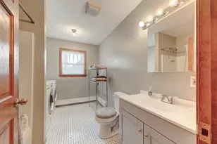 70 Lawndale St, Berlin, CT 06037 - Photo 37