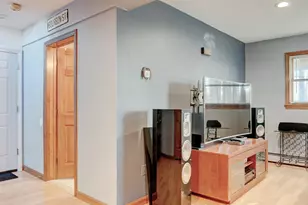 70 Lawndale St, Berlin, CT 06037 - Photo 29