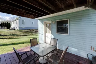 70 Lawndale St, Berlin, CT 06037 - Photo 5