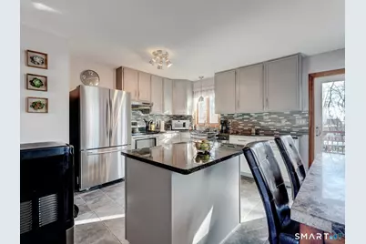 70 Lawndale Street, Berlin, CT 06037 - Photo 11