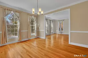 25 Fenwick Dr, Avon, CT 06001 - Photo 13