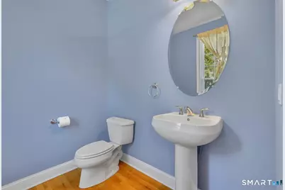 25 Fenwick Drive, Avon, CT 06001 - Photo 19