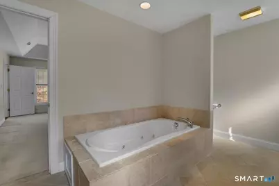 25 Fenwick Drive, Avon, CT 06001 - Photo 23