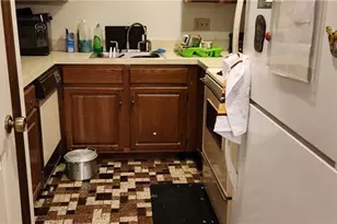 375 Glendale Ave, Bridgeport, CT 06606 - Photo 5