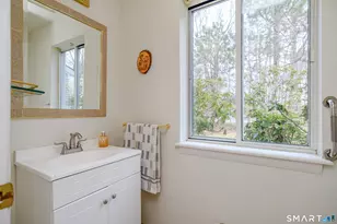 11 Chestnut Hill Rd, Sherman, CT 06784 - Photo 17