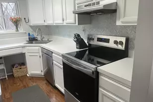 204 Cedar Hollow Dr, Rocky Hill, CT 06067 - Photo 3