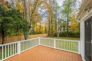 46 Crest Rd, Ridgefield, CT 06877 - Photo 9