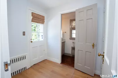 28 Tunxis Road, West Hartford, CT 06107 - Photo 17