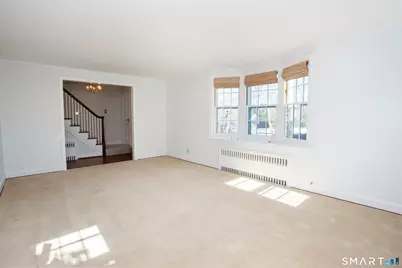 28 Tunxis Road, West Hartford, CT 06107 - Photo 9