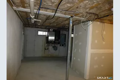 245 Elizabeth St Extension, Norwich, CT 06360 - Photo 15