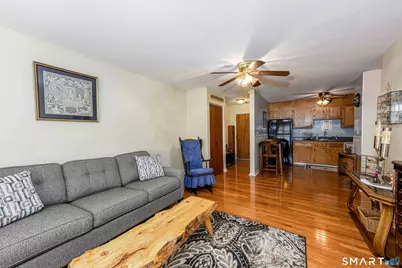 216 Quinnipiac Avenue #APT 210, North Haven, CT 06473 - Photo 9